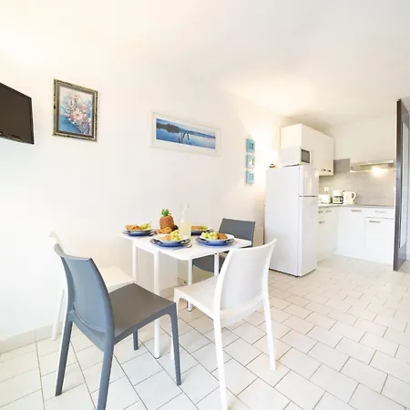 Ulysse Plage-4 By Interhome *