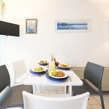 Apartment Ulysse Plage-4 By Interhome